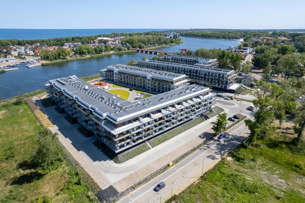 Lux Wellness Resort Apartments By The River By Renters Prestige Dziwnów Exterior foto